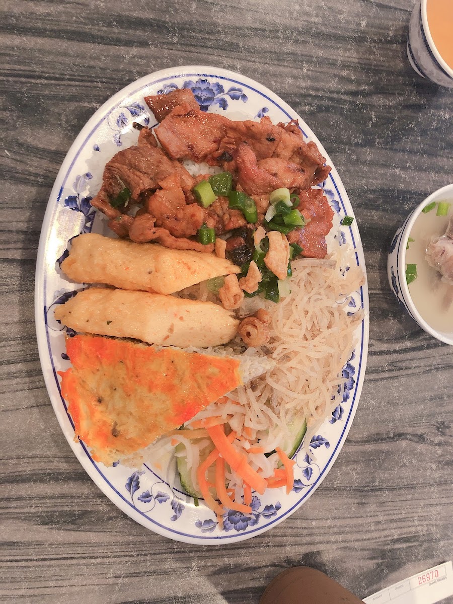 Com Tam Thuan Kieu-5